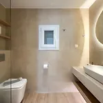 Luxury Downtown A2 Salonic